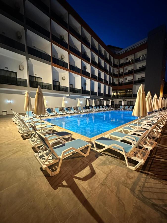 Side Golden Rock Hotel&Spa ภายนอก รูปภาพ