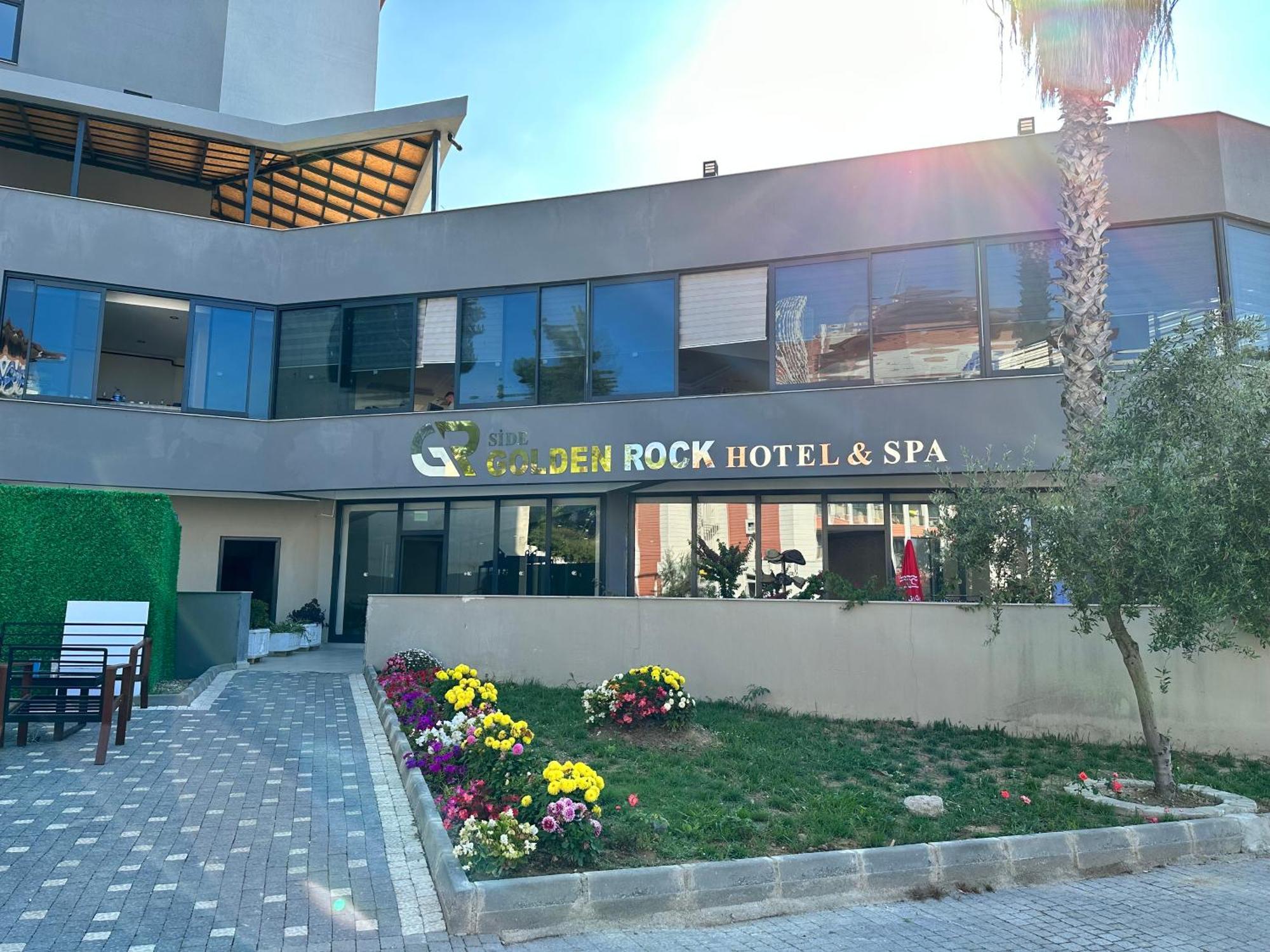 Side Golden Rock Hotel&Spa ภายนอก รูปภาพ